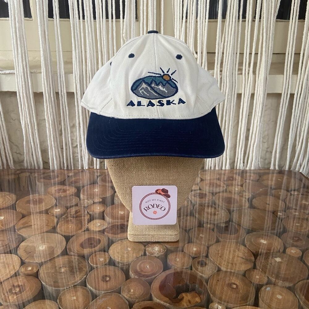 Vintage Alaska Embroidered Cap - Navy and White
